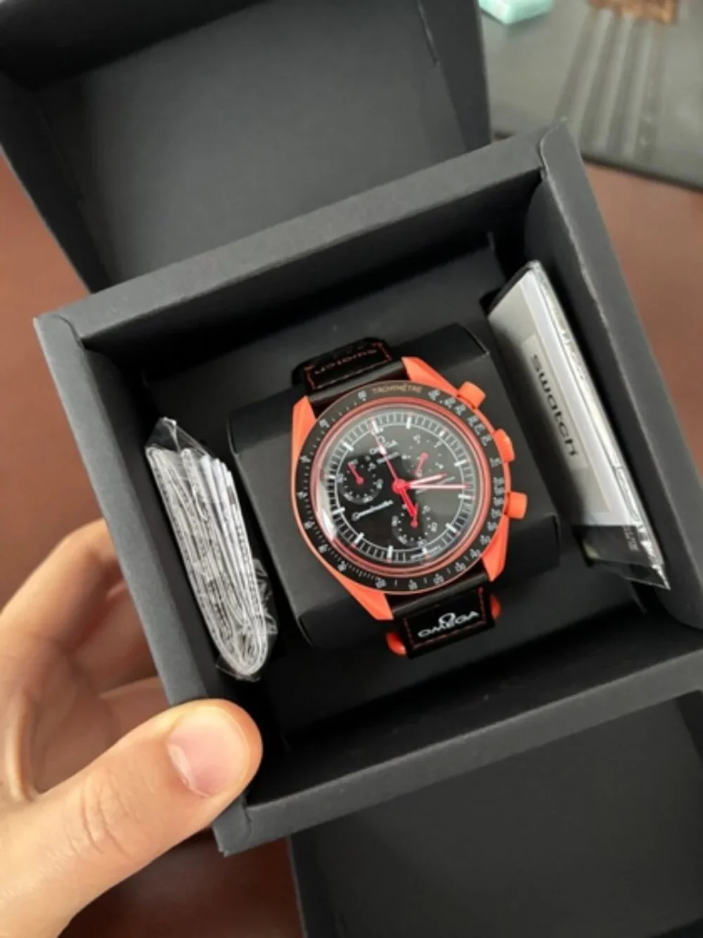 💛OMEGA💛 Earth Volcano Battery Watch